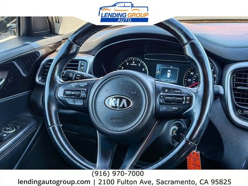 Used 2016 Kia Sorento FWD w/ LX Convenience Package image 14
