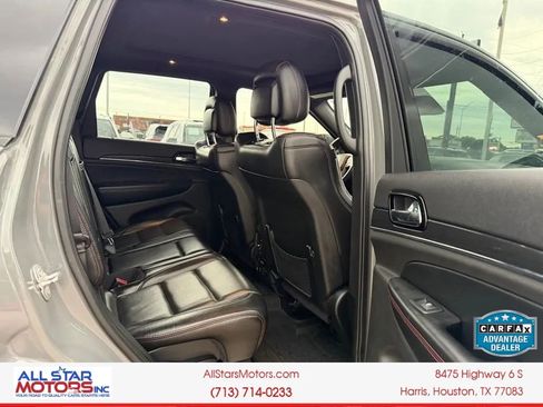 Used 2019 Jeep Grand Cherokee Trailhawk w/ Trailhawk Luxury Group AWD/4WD image 14