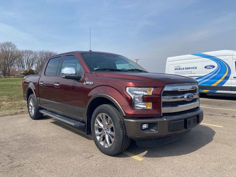 Used 2016 Ford F150 Lariat image 4