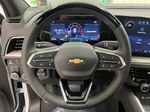 New 2026 Chevrolet Suburban High Country AWD/4WD image 7