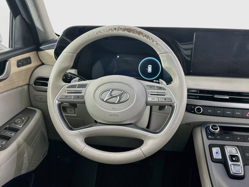 Used 2023 Hyundai Palisade Limited w/ Cargo Package FWD image 18