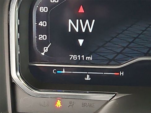 Used 2025 GMC Sierra 1500 AT4 image 18