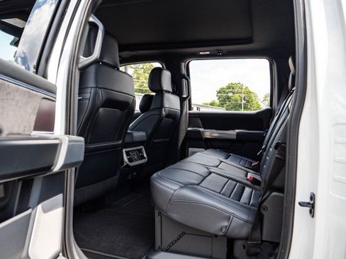 Used 2026 Ford F450 Platinum AWD/4WD image 32