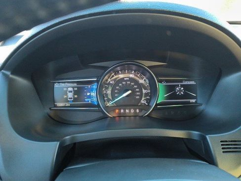 Used 2016 Ford Explorer XLT w/ Equipment Group 201A image 19