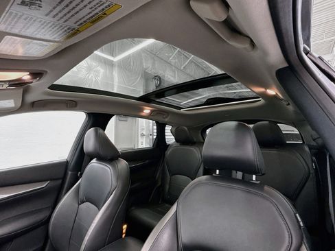 Used 2023 INFINITI QX50 Luxe FWD image 25