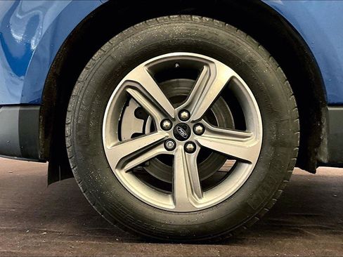 Certified 2024 Ford Edge SEL w/ Convenience Package image 8