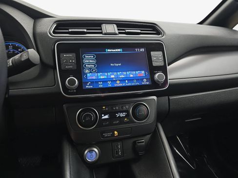 Used 2023 Nissan Leaf S FWD image 17