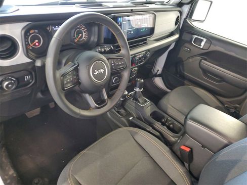 Used 2024 Jeep Wrangler Sport S image 14