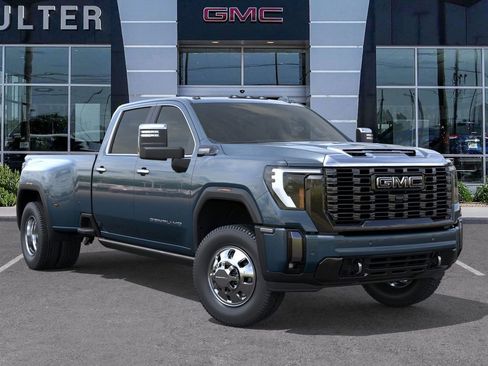 New 2026 GMC Sierra 3500 Denali Ultimate image 7