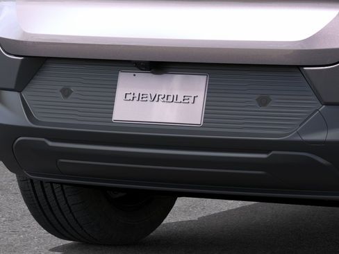 New 2026 Chevrolet Equinox EV LT AWD/4WD image 14