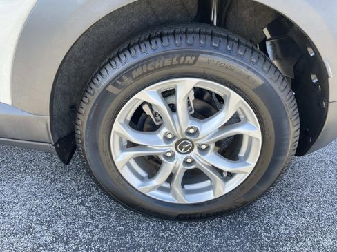 Used 2021 MAZDA CX-3 Sport FWD image 11