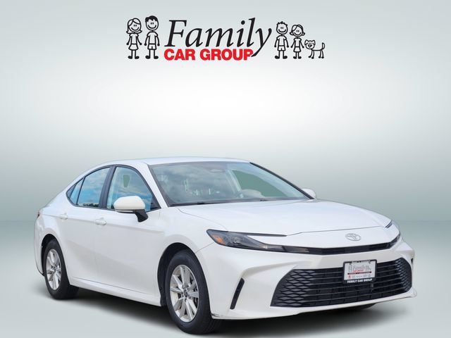 Certified 2025 Toyota Camry LE FWD image 2