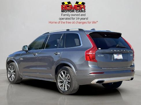 Used 2018 Volvo XC90 T6 Momentum w/ Convenience Package image 3