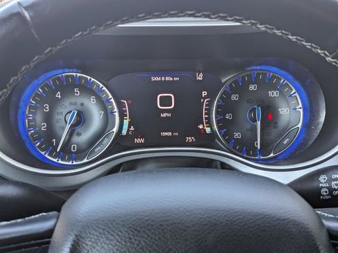 Certified 2021 Chrysler Pacifica Touring-L w/ S Appearance Package image 24