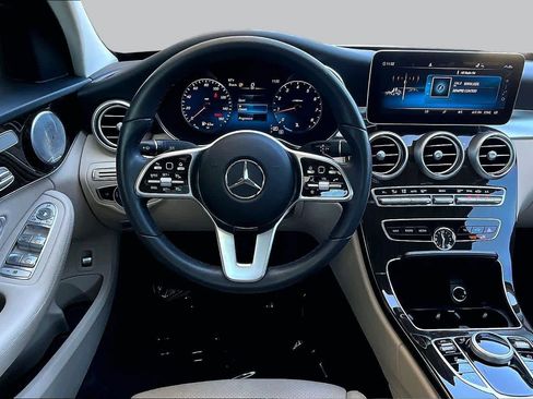 Used 2021 Mercedes-Benz C 300 Sedan image 6