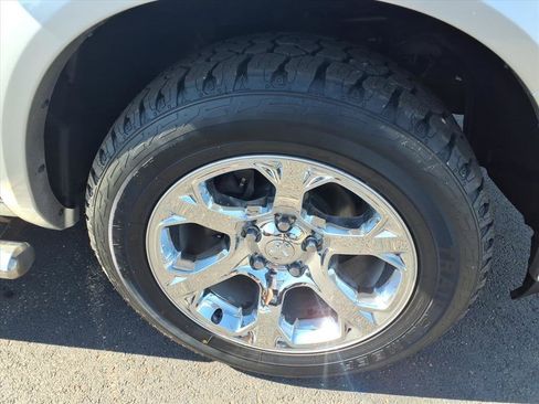 Used 2018 RAM 1500 Laramie image 21