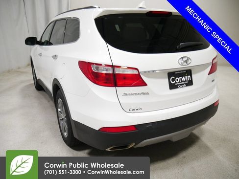 Used 2013 Hyundai Santa Fe GLS w/ Popular Equipment Pkg AWD/4WD image 9