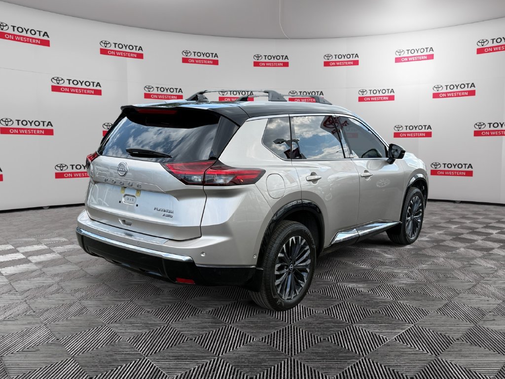 Used 2026 Nissan Rogue Platinum w/ Platinum Premium Package AWD/4WD image 5
