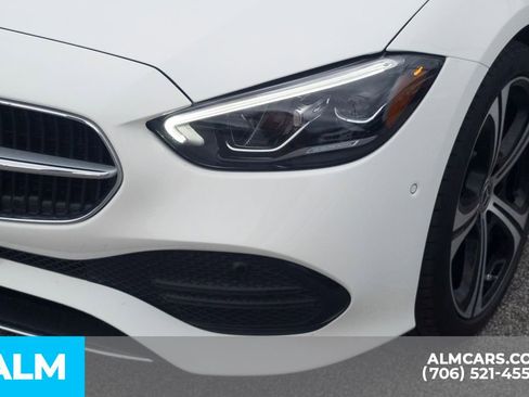 Used 2025 Mercedes-Benz C 300 Sedan image 13