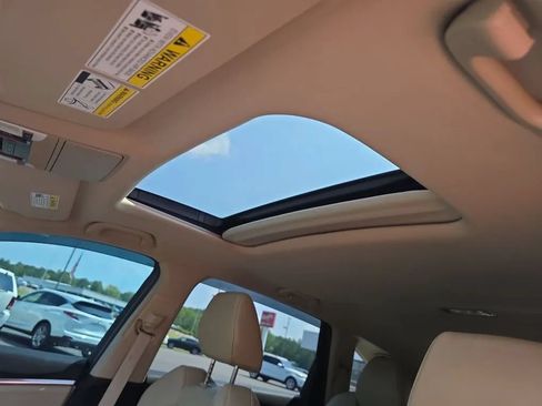 Used 2017 Acura MDX w/ Technology Package FWD image 16