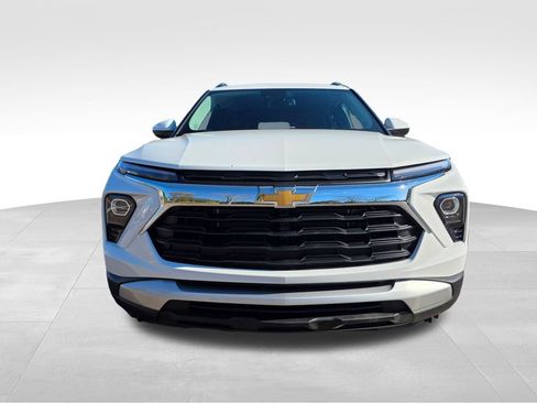 New 2026 Chevrolet TrailBlazer LT w/ Convenience Package FWD image 7