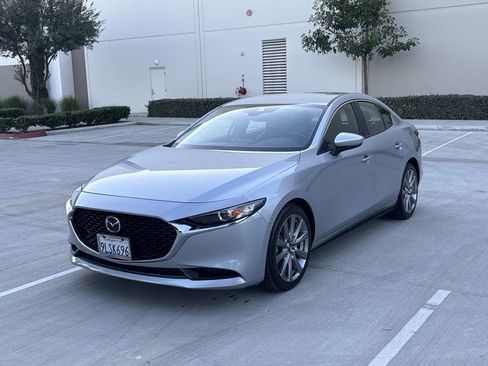 Used 2019 MAZDA MAZDA3 AWD Sedan w/ Select Package image 7