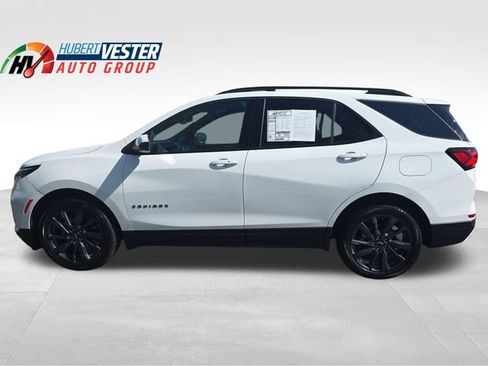 Used 2024 Chevrolet Equinox RS image 1