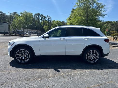 Used 2020 Mercedes-Benz GLC 300 image 21
