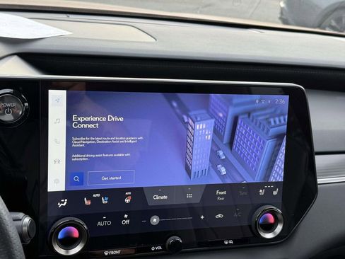 Used 2024 Lexus RX 500h F Sport image 11