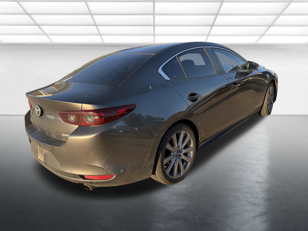 Used 2019 MAZDA MAZDA3 Sedan w/ Select Package FWD image 2