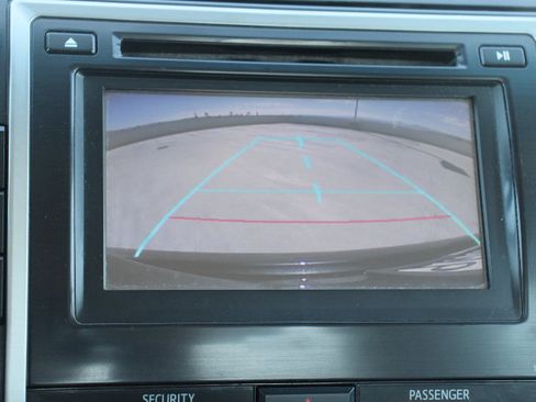 Used 2014 Toyota Camry LE FWD image 25