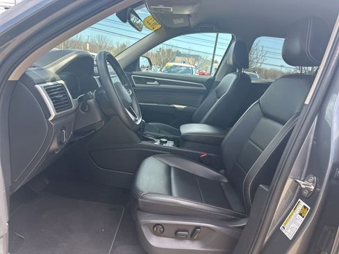 Used 2022 Volkswagen Atlas SE AWD/4WD image 12