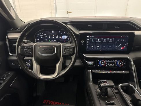 Used 2023 GMC Sierra 1500 Denali w/ Denali Reserve Package AWD/4WD image 14