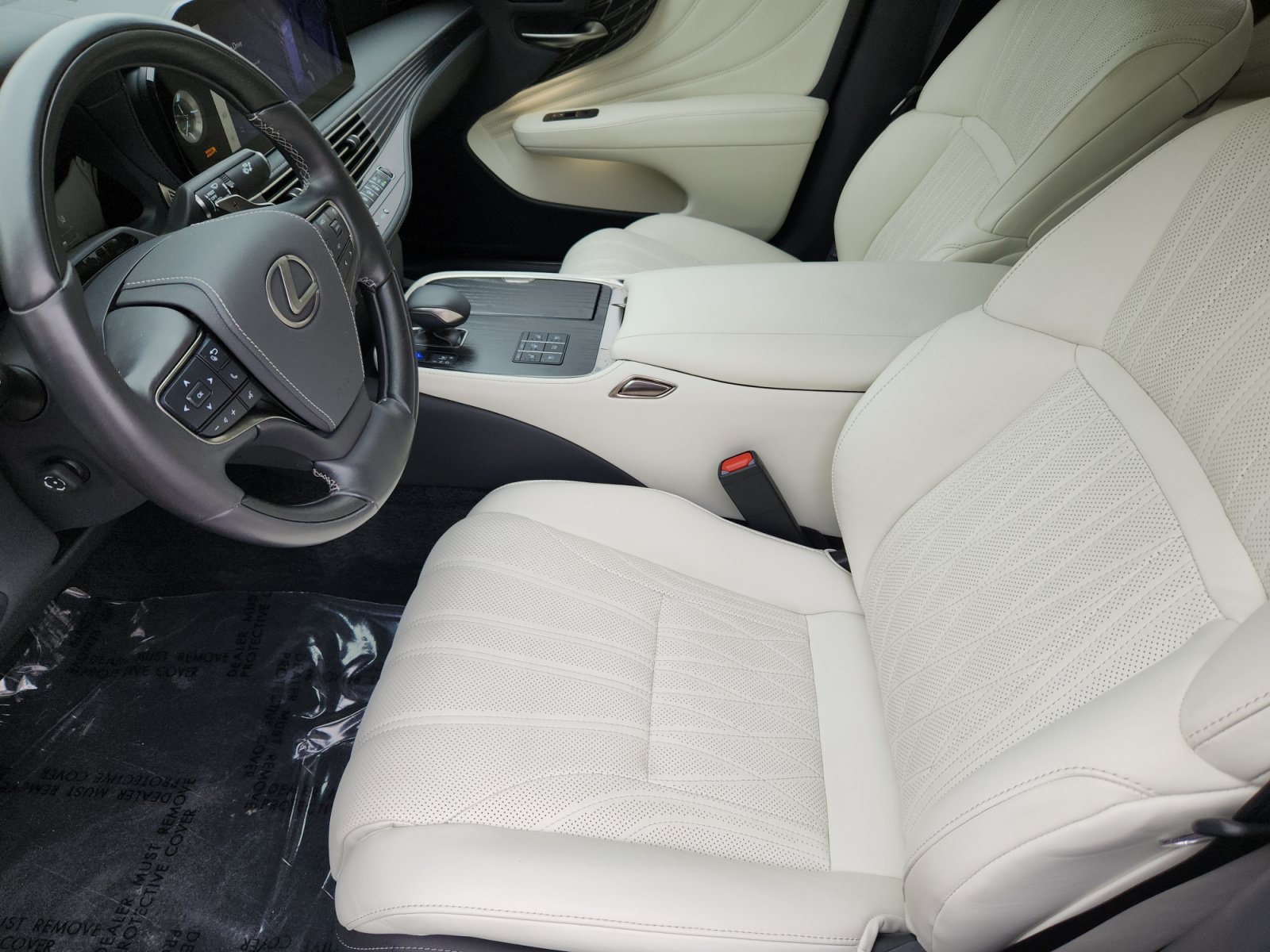 Used 2023 Lexus LS 500h AWD w/ Luxury Package image 29