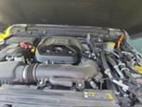 Used 2024 Jeep Wrangler Unlimited AWD/4WD image 17