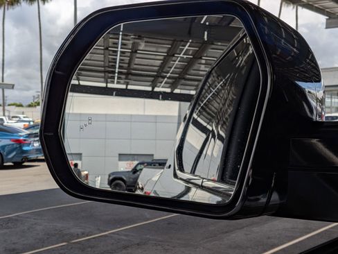 Used 2023 Toyota Tundra Limited image 25