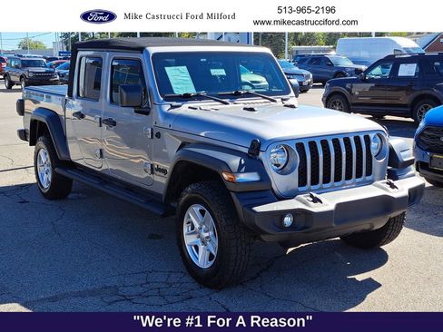 Used 2020 Jeep Gladiator Sport w/ Quick Order Package 24S image 7