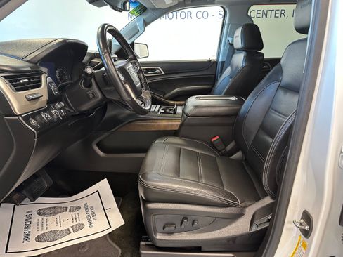 Used 2018 GMC Yukon XL Denali w/ Open Road Package AWD/4WD image 10