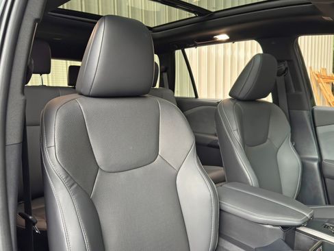 Used 2024 Lexus TX 350 AWD w/ Captains Chair Package image 39