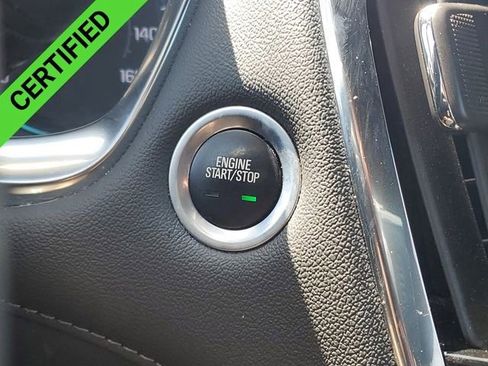 Certified 2023 Chevrolet Traverse LT FWD image 18