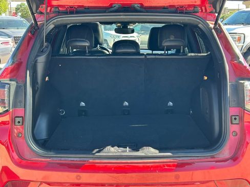 Used 2022 Jeep Compass Limited w/ (RED) Package image 14