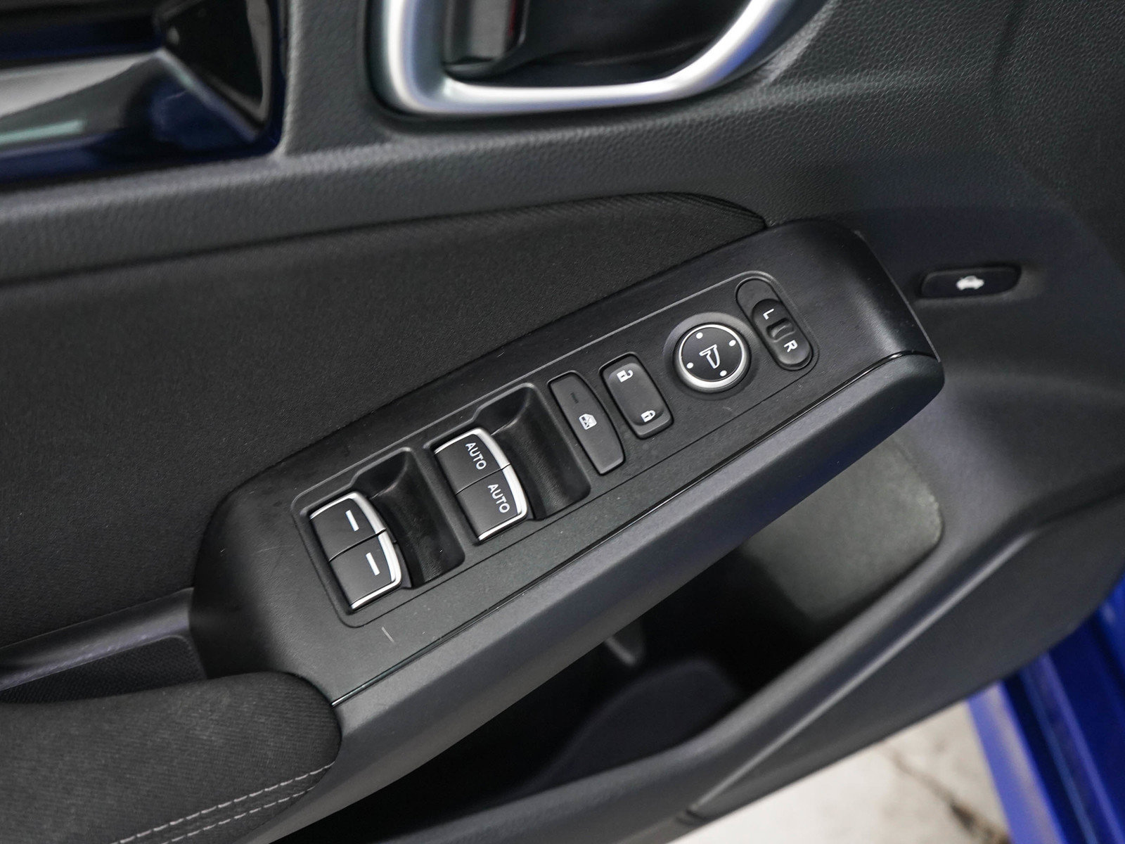 Used 2024 Honda Civic EX image 18