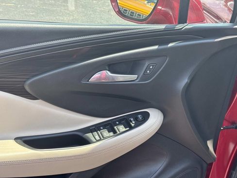 Used 2019 Buick Envision Preferred FWD image 29