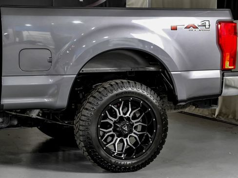 Used 2021 Ford F250 XL w/ STX Appearance Package AWD/4WD image 13