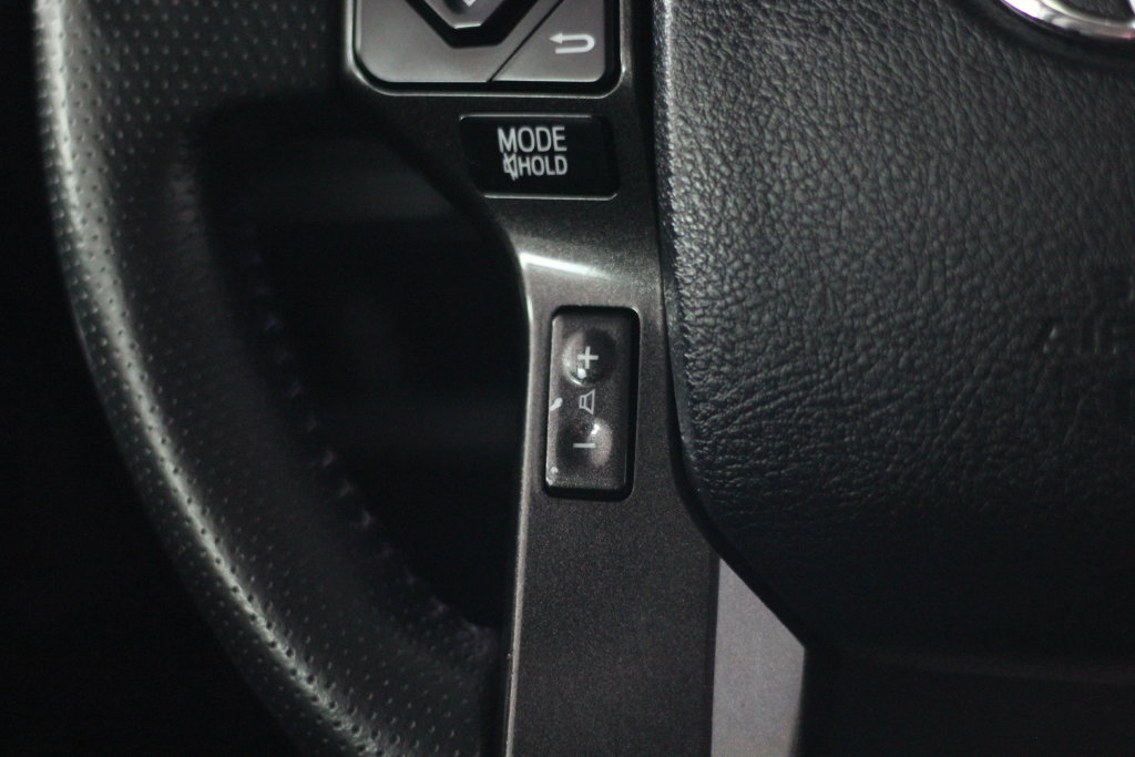 Used 2019 Toyota 4Runner TRD Off-Road Premium AWD/4WD image 14