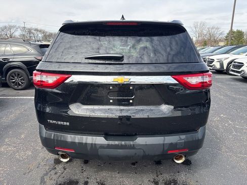 Used 2020 Chevrolet Traverse LS image 4