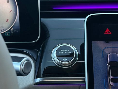 Used 2023 Mercedes-Benz S 500 4MATIC image 23