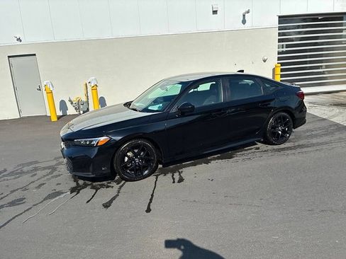 Used 2025 Honda Civic Sport image 16