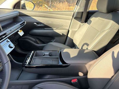 New 2025 Hyundai Tucson SEL image 24