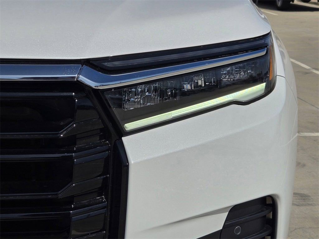 New 2026 Honda Pilot Touring image 10